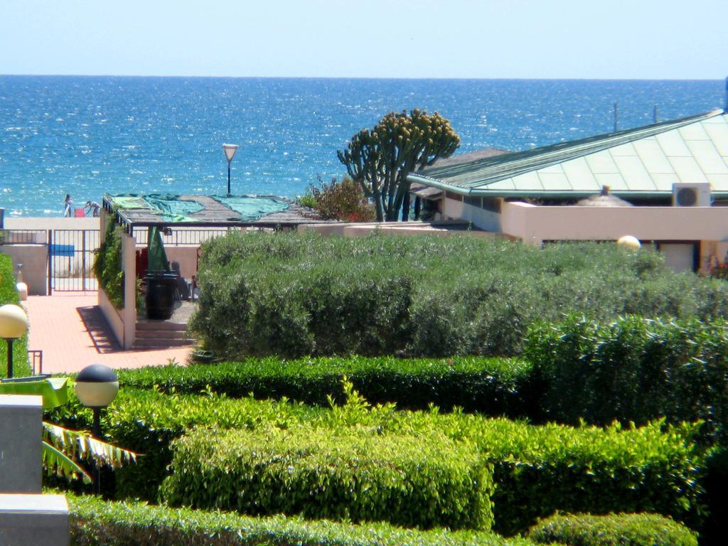 Apartamento Venavera Playa De Baria 2 K-1D Primera Linea Gran Terraza Y Wifi Dış mekan fotoğraf